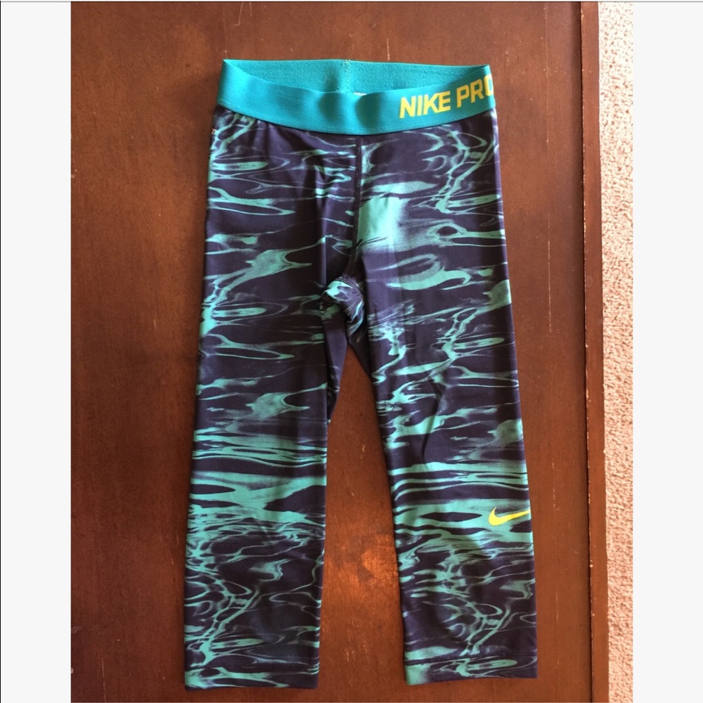 Nike dri fit leggings